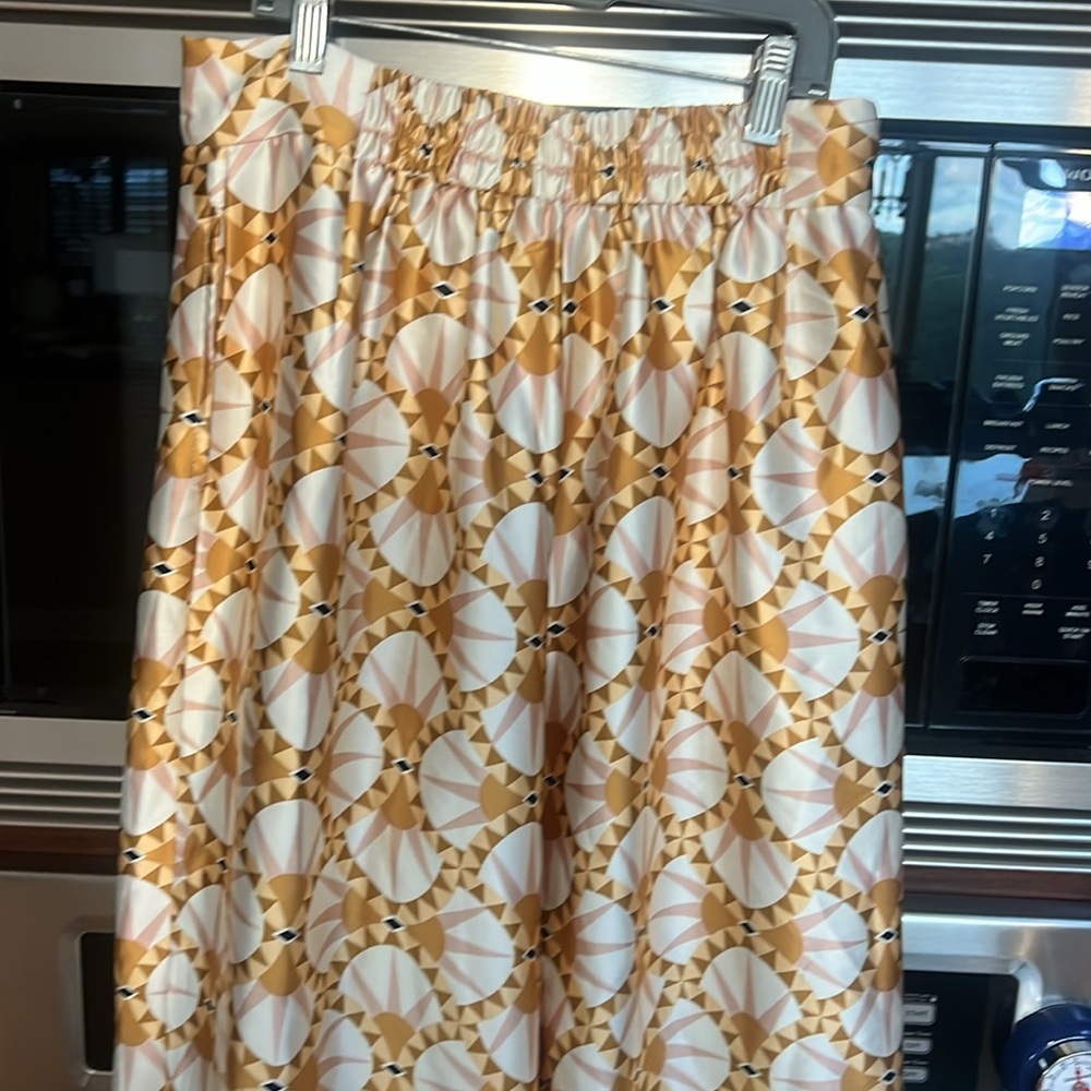House of Harlow 1960 Gold and White Wide-Leg Trousers - Picture 4 of 10